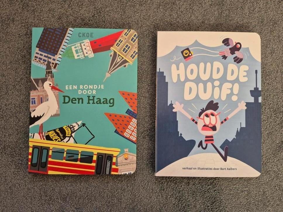 Bart Aalbers - Houd de duif! en een rondje door Den Haag, Boeken, 3 tot 4 jaar, Bart Aalbers, Ophalen of Verzenden, Zo goed als nieuw