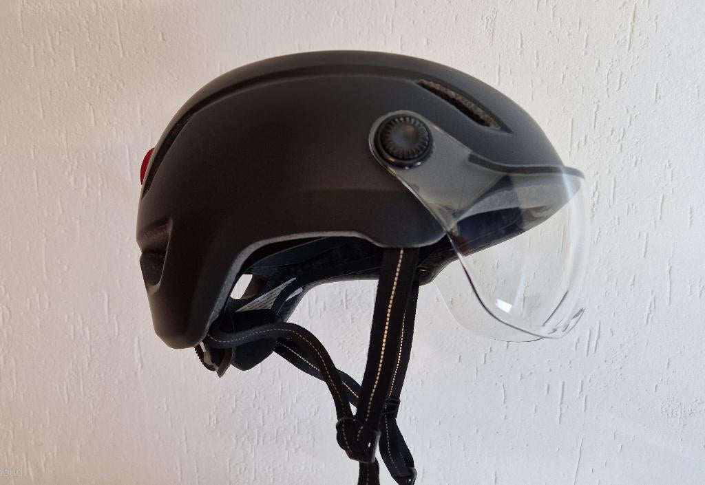 Fietshelm Giro maat L ( MIPS ) met helder vizier., Giro, Ophalen of Verzenden, Zo goed als nieuw, L