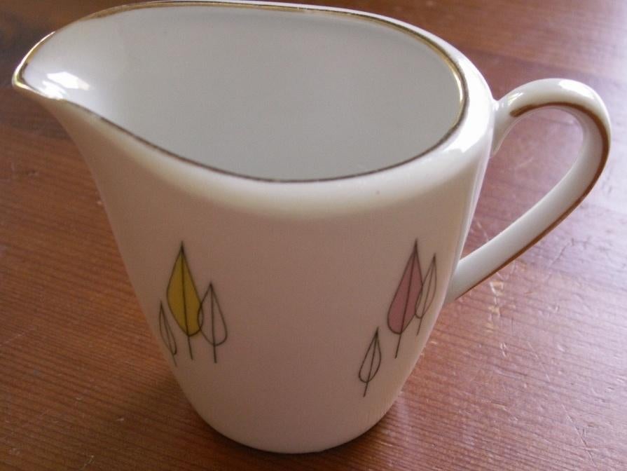 Porseleinen ouderwets melkkannetje jaren 50 Seltmann Bavaria, Ophalen of Verzenden