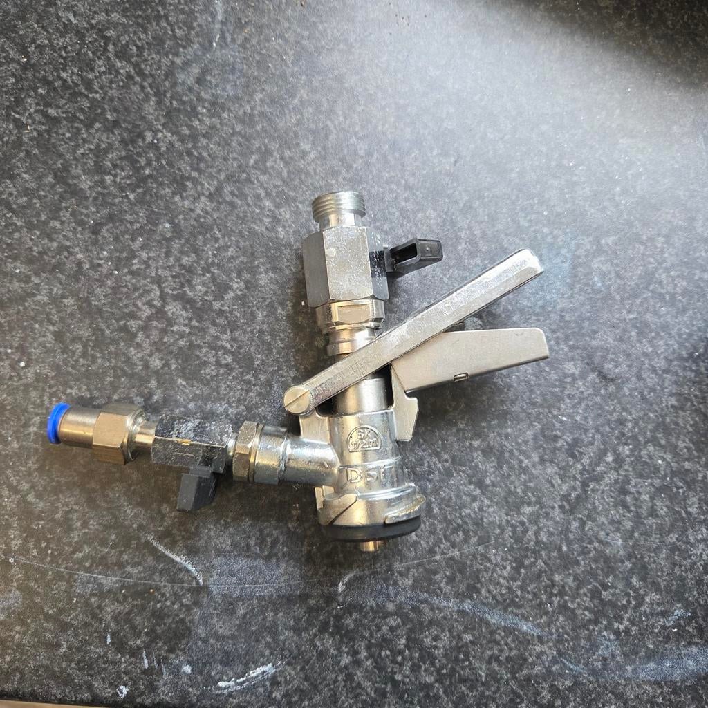 Verschillende types fust koppelingen, Verzamelen, Biermerken, Overige merken, Ophalen of Verzenden