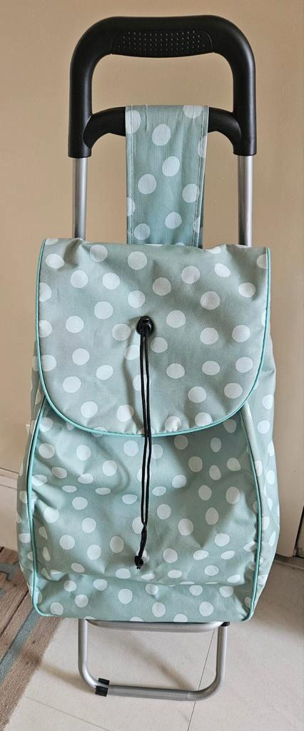 boodschappen trolley leuk & handig plat op te vouwen, Sieraden, Tassen en Uiterlijk, Tassen | Reistassen en Weekendtassen, Zo goed als nieuw