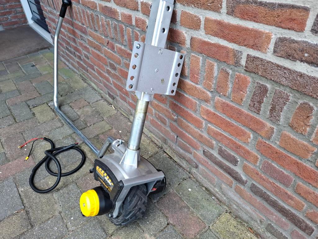 Mover Caravan, gemakkelijk te monteren op dissel, Ophalen, Gebruikt