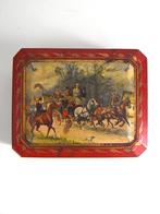 Oude Albert Heijn koektrommel (1960) met koets en paarden, Ophalen of Verzenden, Gebruikt, Koek(jes)