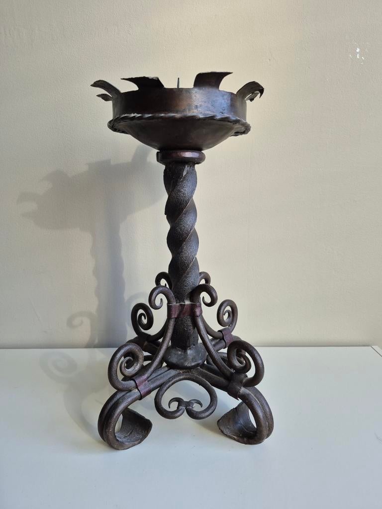 Fraaie kerk kandelaar, Antiek en Kunst, Ophalen of Verzenden, Koper of Brons