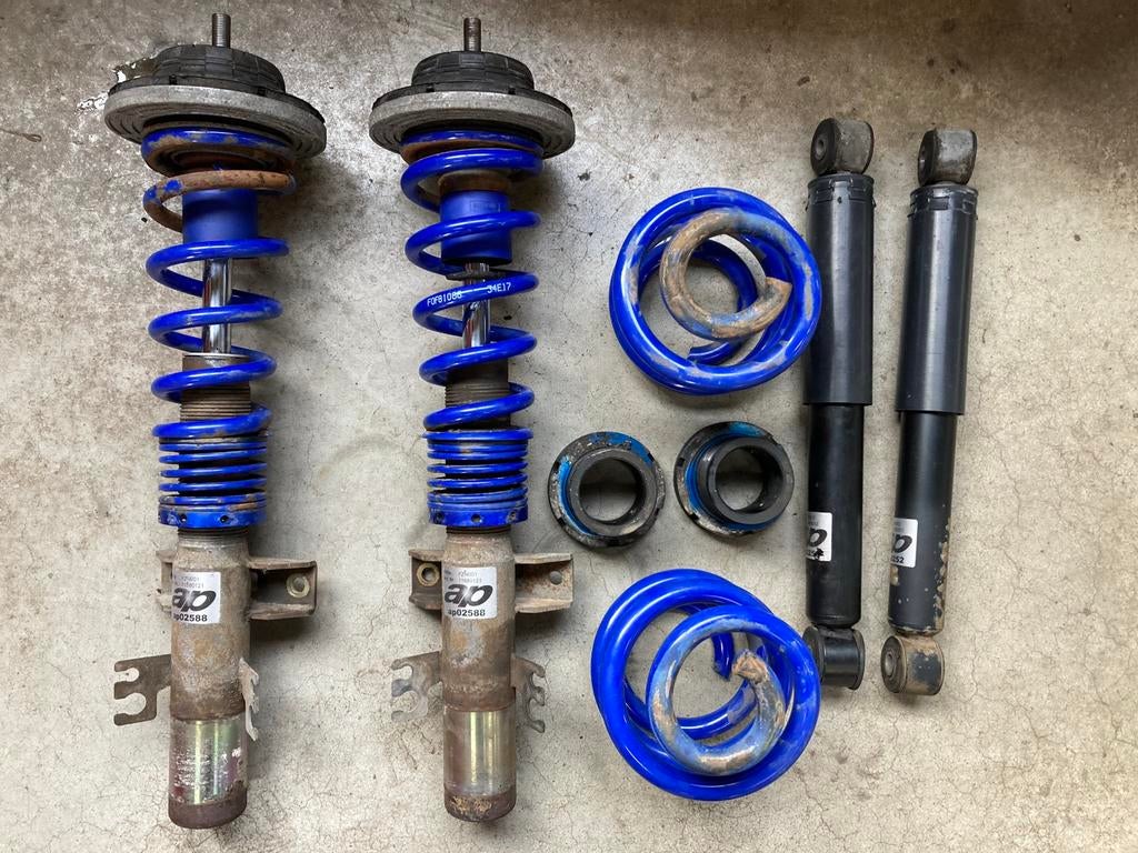 Verlagingsset schroefset VW Transporter T5 T6 T6.1, Ophalen of Verzenden, Gebruikt, Volkswagen