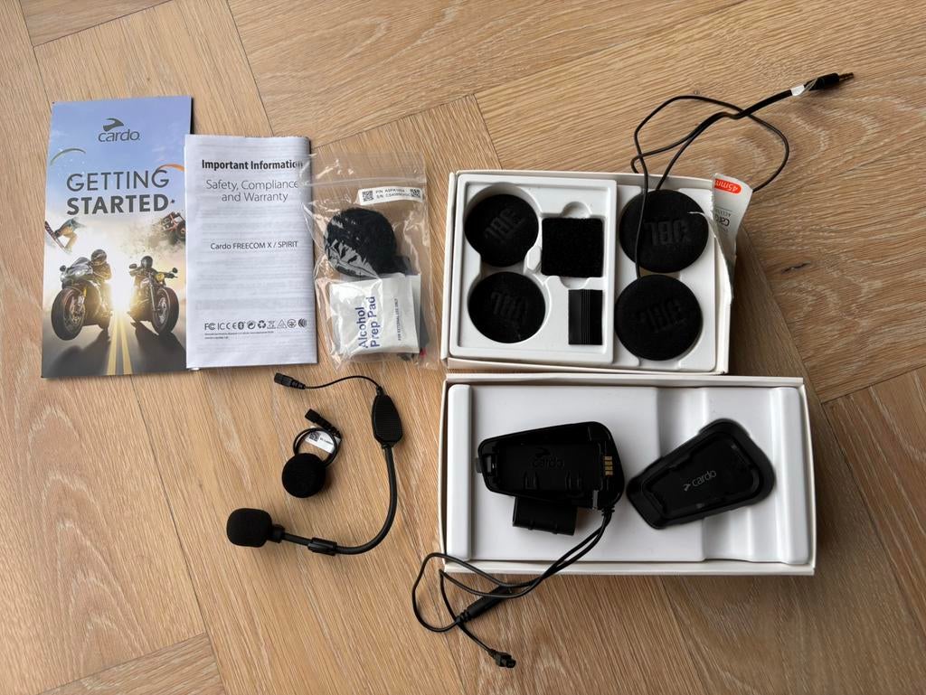 Cardo Spirit + Cardo JBL 45mm audio speakerset, Ophalen of Verzenden, Zo goed als nieuw