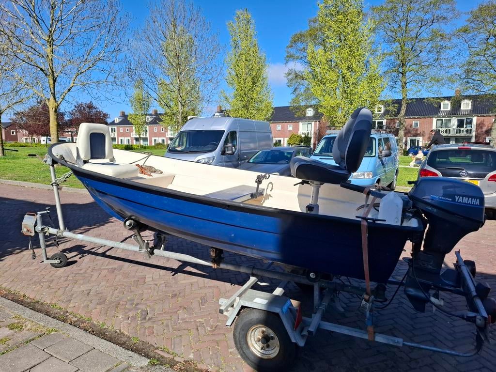 Visboot / Consoleboot (exclusief buitenboordmotor), Watersport en Boten, Vis- en Consoleboten, Ophalen, Geen motor, Gebruikt, 3 tot 6 meter
