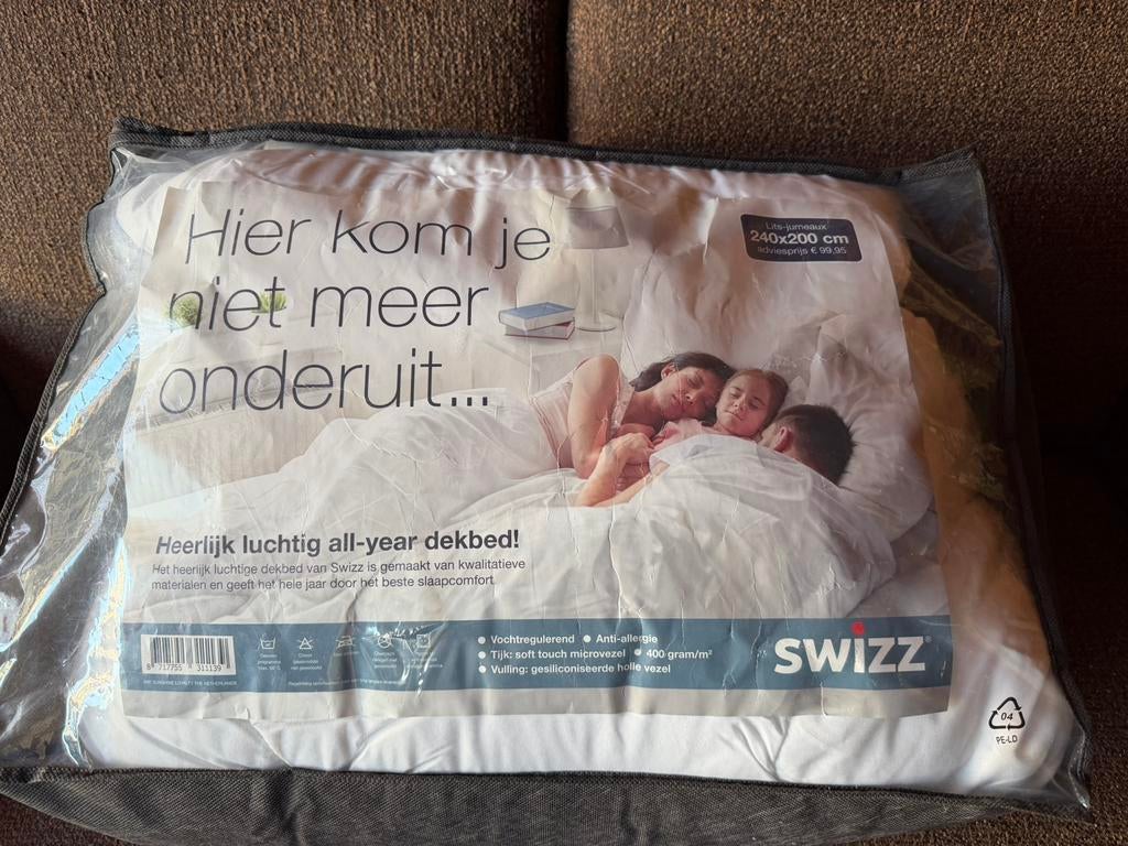 Nieuw in Verpakking Swizz All year Dekbed 240/200cm, Ophalen of Verzenden, Zo goed als nieuw
