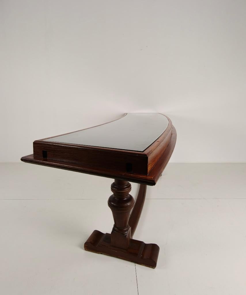 Eiken vitrinekast jaren 940–50 Horizontaal gebogen model, Ophalen of Verzenden