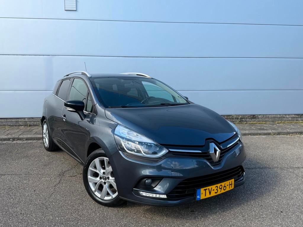Renault Clio Estate 1.5 dCi Limited (bj 10-2018) PDC|NAVI|LE, Auto's, Renault, Voorwielaandrijving, Gebruikt, Euro 6, 4 cilinders