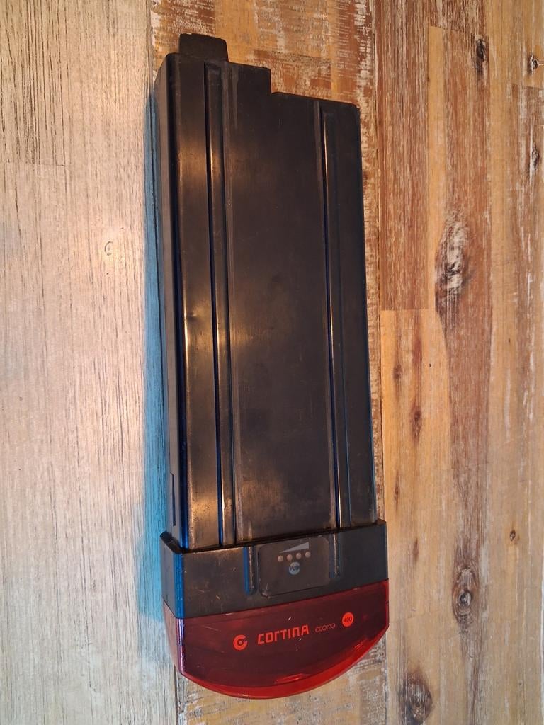 Accu Cortina Ecomo 400Wh 36volt  met Garantie, Pyter jurjensstrjitte stiens, Ophalen of Verzenden, Zo goed als nieuw, Cortina