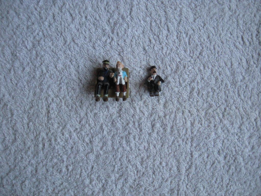 Uit Kuifje in Tibet metalen figuurtjes Kuifje Haddock Bobbie, Ophalen of Verzenden, Kuifje, Gebruikt, Beeldje of Figuurtje