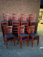 Partij van 84 Vervoort horeca stoelen met kunstlederen zitti