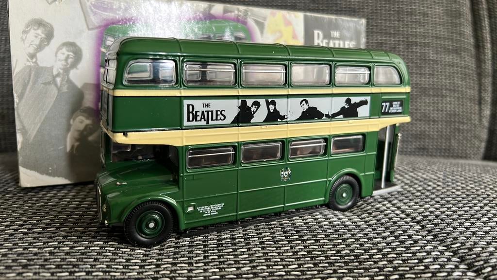 Corgi Collections ‘The Beatles’, Ophalen of Verzenden, Zo goed als nieuw, Auto, Corgi