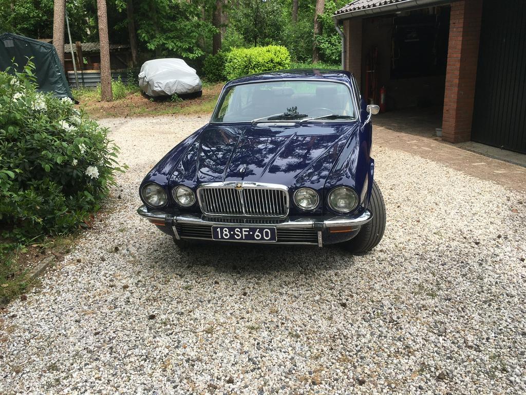XJ 6 serie 2, Automaat, Achterwielaandrijving, Blauw, Particulier