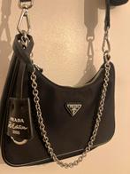 Prada schoudertas Re-edition 2005, Sieraden, Tassen en Uiterlijk, Tassen | Damestassen, Ophalen of Verzenden, Nieuw, Zwart, Schoudertasje