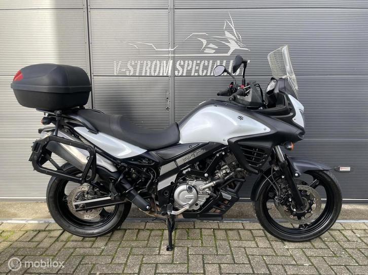 Suzuki DL 650 V-Strom ABS Touring bomvol opties !, Motoren, Motoren | Suzuki, Bedrijf, Toermotor, meer dan 35 kW, ABS