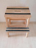 Ikea opstap kruk, Huis en Inrichting, Ophalen, Hout