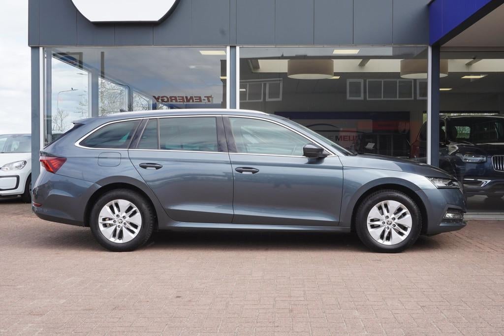 Skoda Octavia Combi 1.0 TSI Business Edition Airco | CarPlay, Auto's, Gebruikt, Euro 6, Origineel Nederlands, Grijs