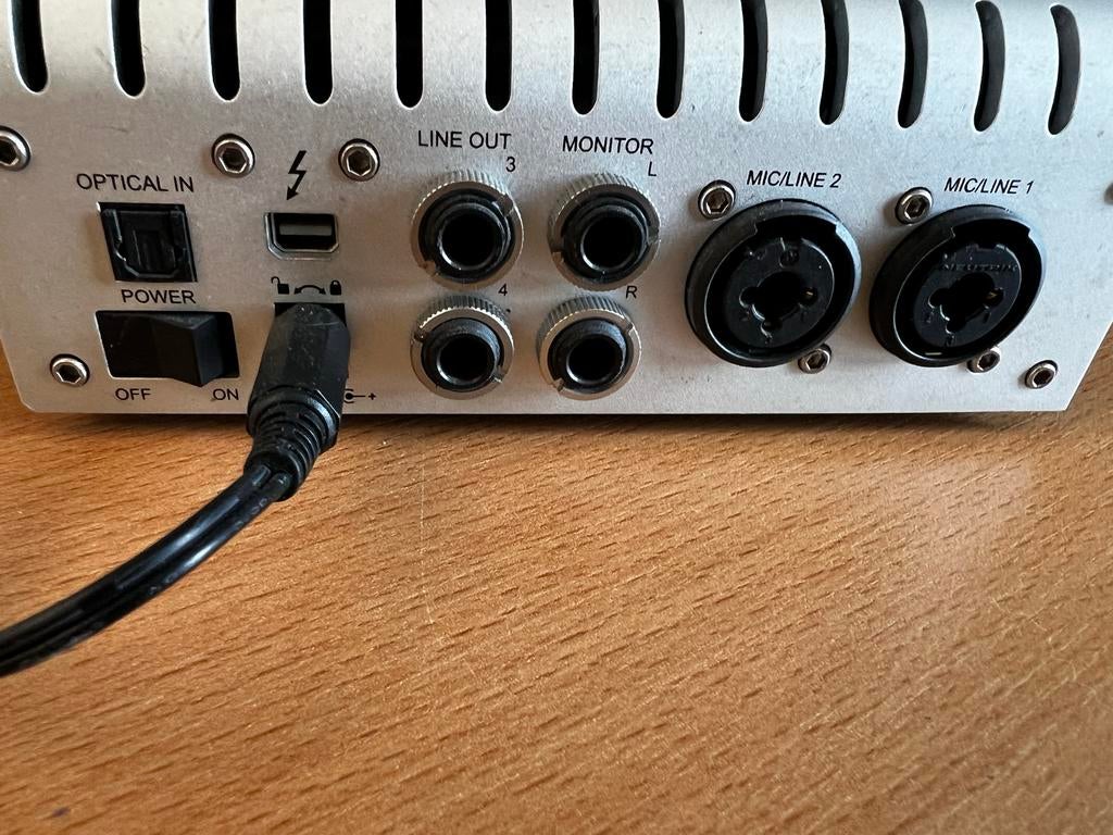 Universal Audio Apollo Twin Solo audio interface, Muziek en Instrumenten, Overige Muziek en Instrumenten, Ophalen of Verzenden