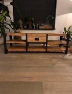 Industriëel tv meubel, Ophalen, Zo goed als nieuw