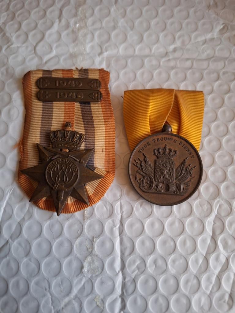 Medaille set knil groot model trouwe dienst enorme en vrede, Verzenden, Landmacht, Nederland, Lintje, Medaille of Wings