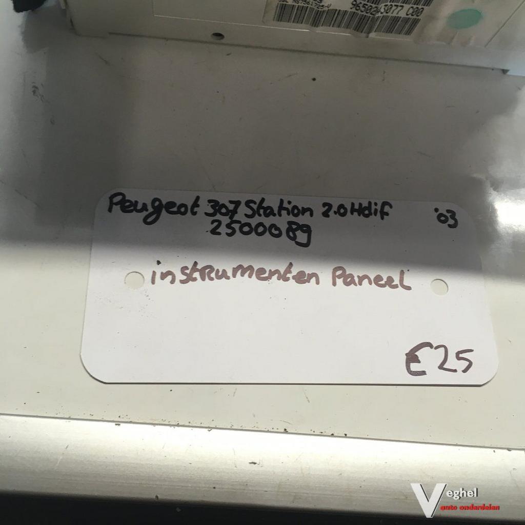Peugeot 307 Station 2.0 hdi 2003 Wagennr 2500089  Instrument