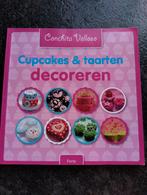 Cupcakes & taarten decoreren - Conchita Velloso, Ophalen of Verzenden, Gebruikt, Taarten of Cupcakes, Boek of Tijdschrift