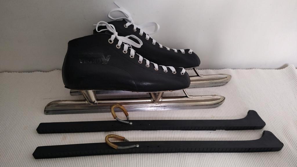 S547 Viking Halfhoge Noren maat 42, geslepen, Sport en Fitness, Schaatsen, Viking, Gebruikt, Viking, Almere