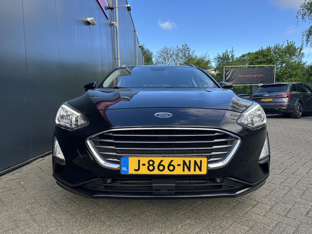 Ford FOCUS Wagon 1.0 EcoBoost Titanium Business | Lane assis, 12 maanden, Gebruikt, 1283 kg, Zwart