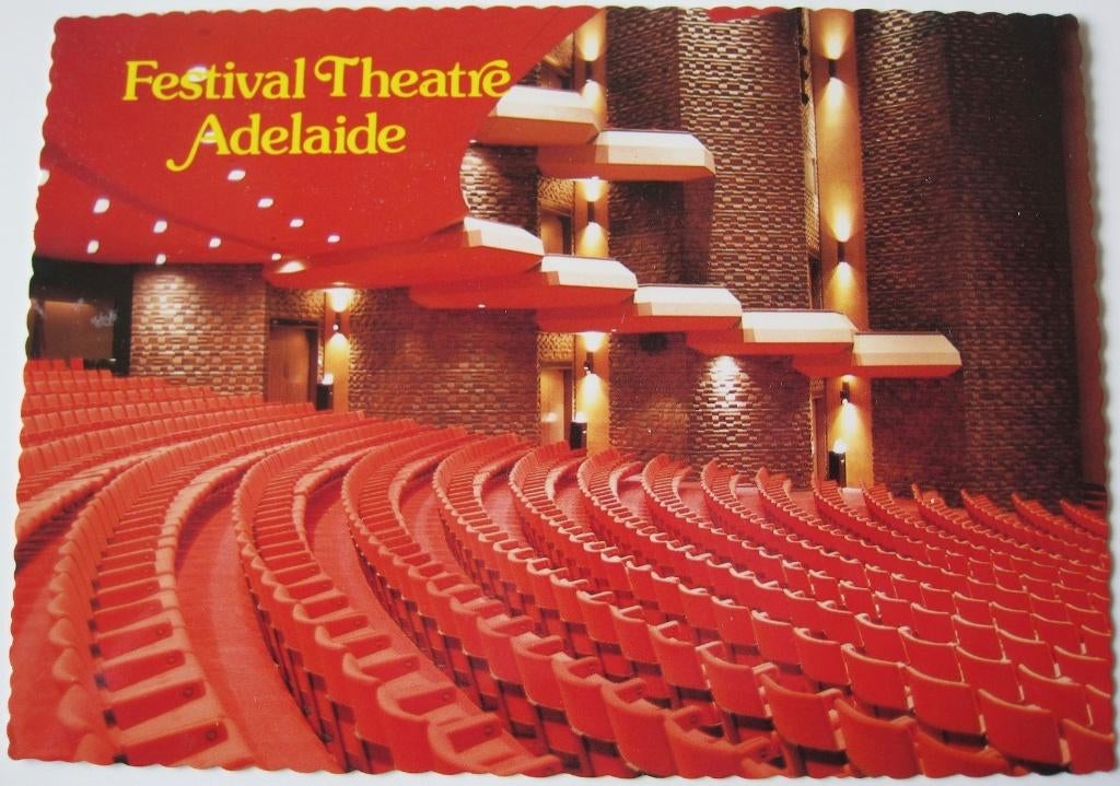 Interieur van festival theater in Adelaine zuid Australië, Verzamelen, Ansichtkaarten | Buitenland, Verzenden, 1980 tot heden