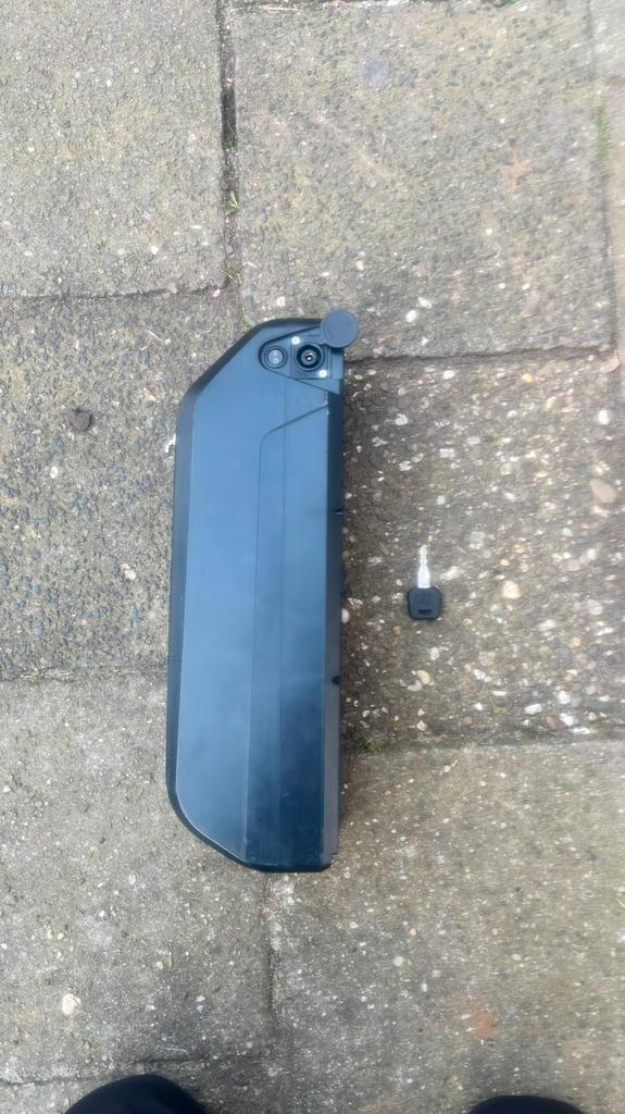 Krachtige 48V E-bike Accu Inclusief Sleutel & Topcondit, Fietsen en Brommers, Fietsaccessoires | Fietsaccu's, Zo goed als nieuw