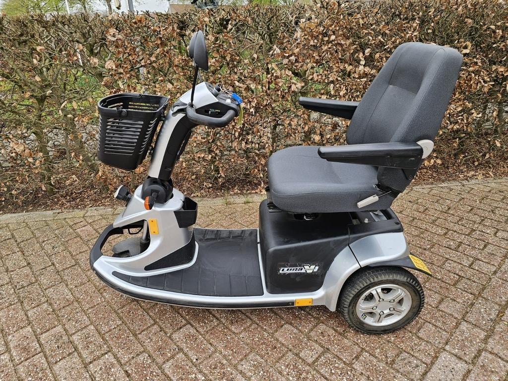 Pride Luna Victory 3-wiel scootmobiel (2021) – NIEUWE ACCU , Ophalen, Pride, Zo goed als nieuw, 16 km/u of meer