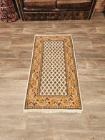 Perzisch Handgeknoopt Sarough Mir Tapijt. Prachtige kleuren!, 100 tot 150 cm, Perzisch, Beige, Zo goed als nieuw