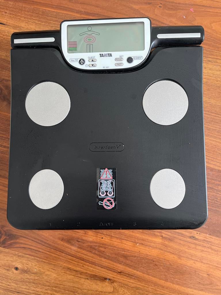 Tanita BC-601 Segmentale Lichaamsanalyse Weegschaal, Witgoed en Apparatuur, Weegschalen, 100 kg of meer, Ophalen of Verzenden