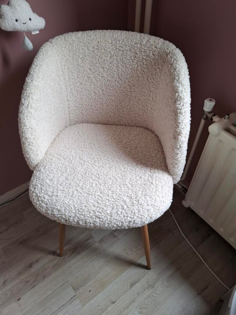 Teddy stoel zgan, Huis en Inrichting, Stoelen, Ophalen, Zo goed als nieuw, Wit, Eén