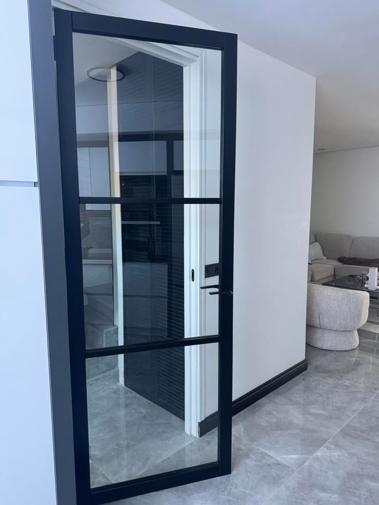 Ervaren Timmerman gezocht? Voor al uw timmerwerk & renovatie, Garantie, Meubels