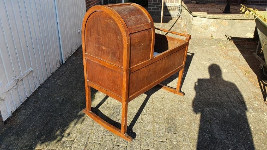 Antiek Houten Schommel kinderbedje uit 1900 van eikenhout no, Ophalen, Gebruikt, 70 tot 85 cm, Minder dan 140 cm
