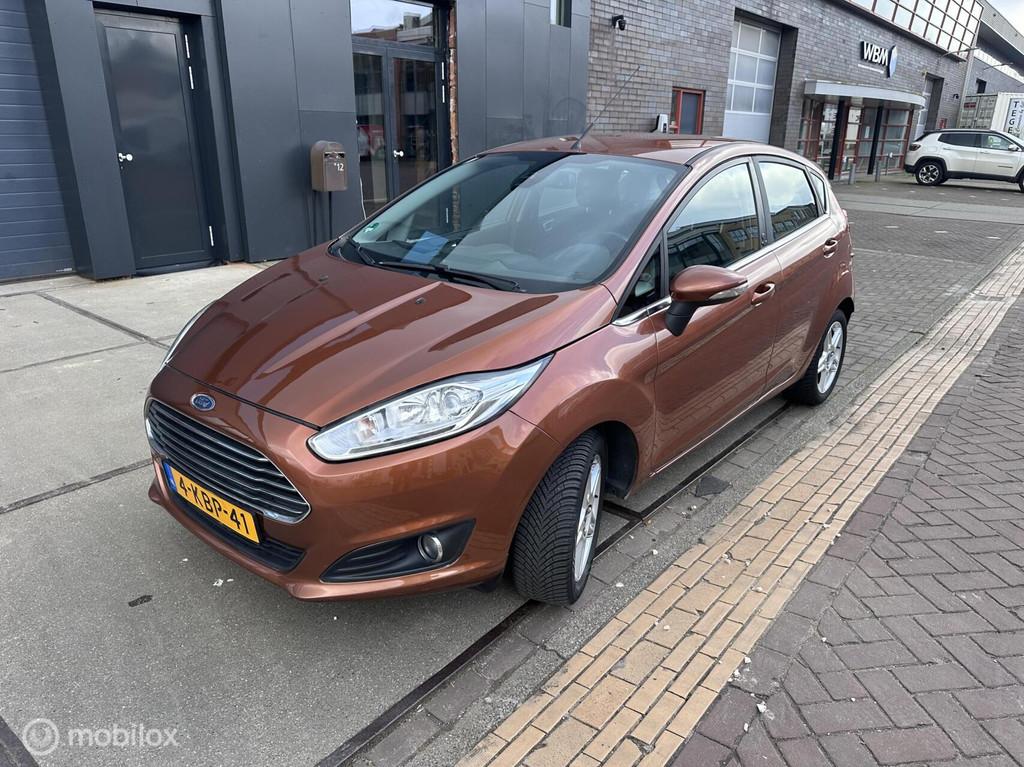 Ford Fiesta 1.0 EcoBoost Titanium, Auto's, Voorwielaandrijving, Euro 5, Zwart, Bruin