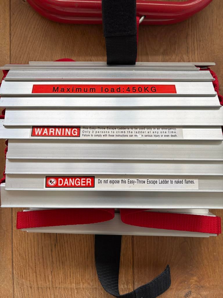 Brandtrap / noodladder, Ophalen, Gebruikt, Ladder, Opvouwbaar of Inschuifbaar