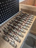 32x Kogelkraan Knel 22mm KIWA Nieuw, Ophalen of Verzenden, Nieuw, Koper, Kraan