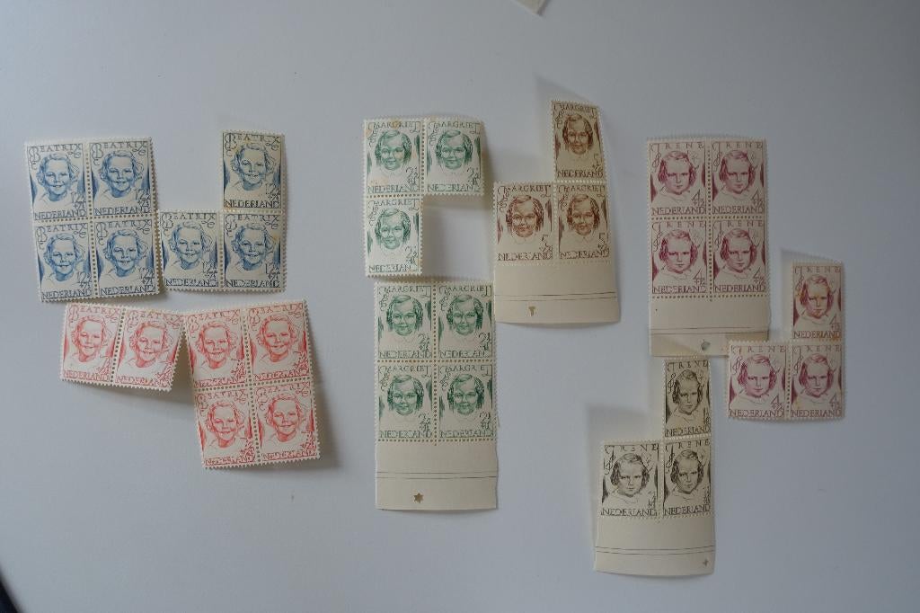1946  Beatrix, Margriet en Irene, Postzegels en Munten, Postzegels | Nederland, Ophalen of Verzenden, Na 1940, Postfris