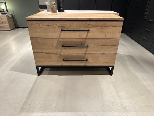 Commode in eiken uitstraling 110x48x80 cm, Ophalen, Stoer, Info@vissermeubelen.nl, Nieuw