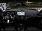 BMW 1-serie 118i Executive Sport Line | Camera | Sfeerverlic, Gebruikt, Blauw, Leder en Stof, Origineel Nederlands