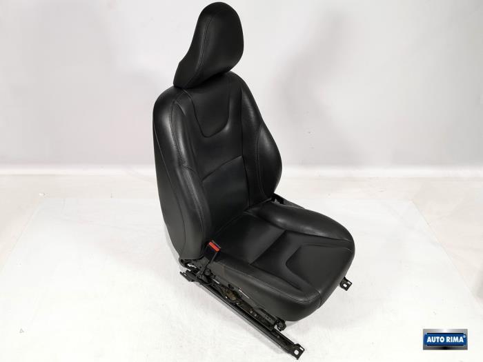 Stoel links van een Volvo XC60, Gebruikt, -, -, Ophalen of Verzenden