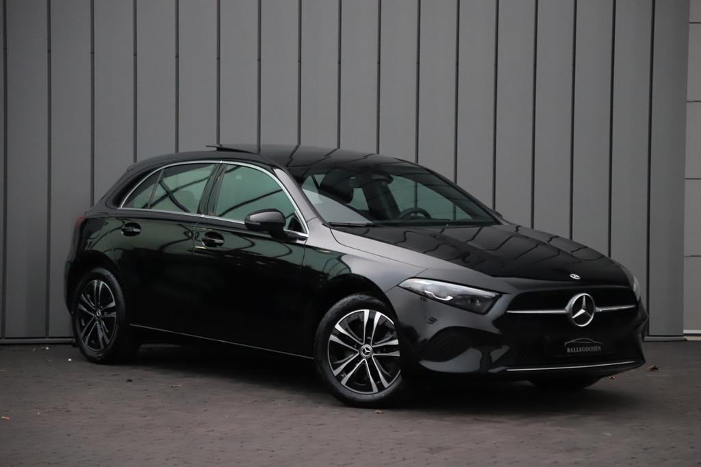 Mercedes-Benz A-Klasse 250e Business Solution | 218PK | Pano, Adaptive Cruise Control, Gebruikt, Zwart, 4 cilinders