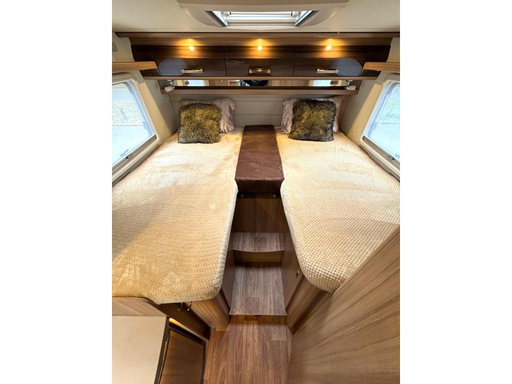 Knaus Sun Ti 650 MEG Platinum AUTOMAAT ENKELE BEDDEN EURO 6, Caravans en Kamperen, Campers, Automaat, Fiat, Bedrijf, Diesel