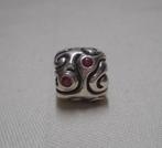 Zilveren Pandora bedel met rode steentjes nr.312, Verzenden, Pandora, Zo goed als nieuw, 1 bedel