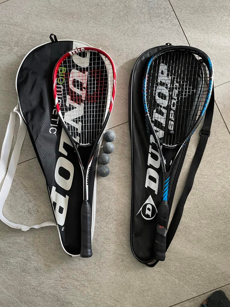 2 Dunlop Squash Rackets met hoezen en ballen, Sport en Fitness, Squash, Gebruikt, Racket, Met hoes, Ophalen