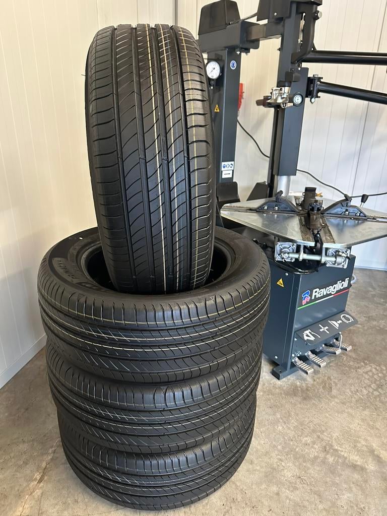 4 Stuks Michelin 225 55 17 Zomerbanden Inclusief Montage, Nieuw, 17 inch, Ophalen of Verzenden, Personenwagen
